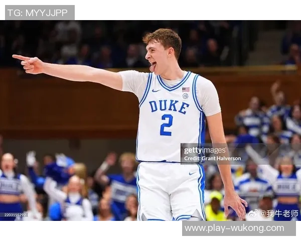 弗拉格期待更多三分机会坚信只要有空位就会果断出手 弗拉格期待更多三分机会坚信只要有空位就会果断出手